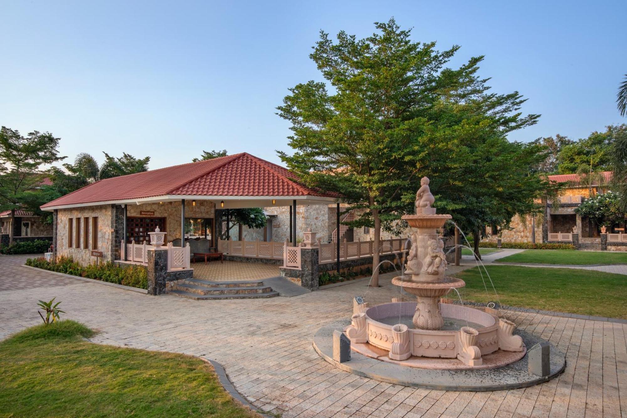 Vikrama Heritage Resort Pavagadh Halol Exterior photo